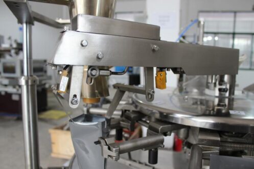 Filling station of rotary pouch packing machine